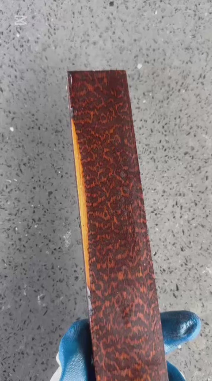Snakewood Micro Lumber - 18,6” x 1,7” x 0,70”