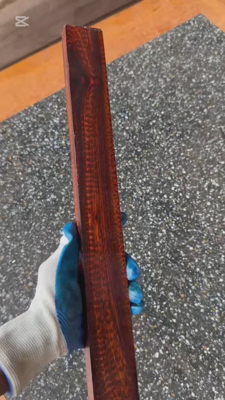 Video preview of a snakewood micro lumber showing multiple viewing angels. MB011