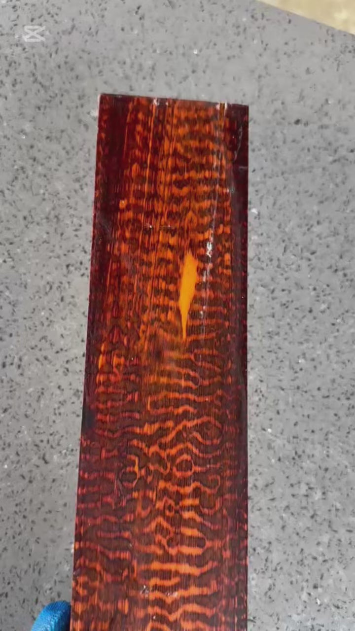 Snakewood Micro Lumber - 23,9” x 2,8” x 0,78”